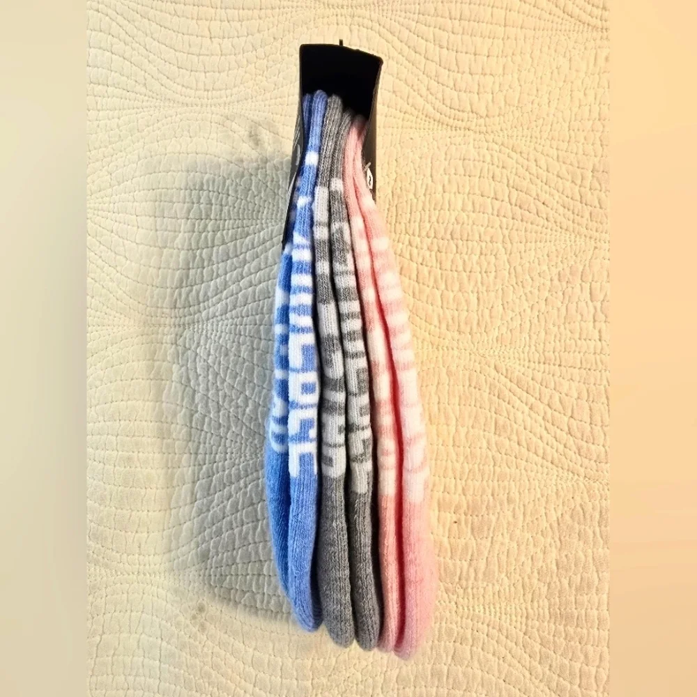 NWT Converse Ladies Half Cushion Ultra Low No Show Socks, Pack Of 3